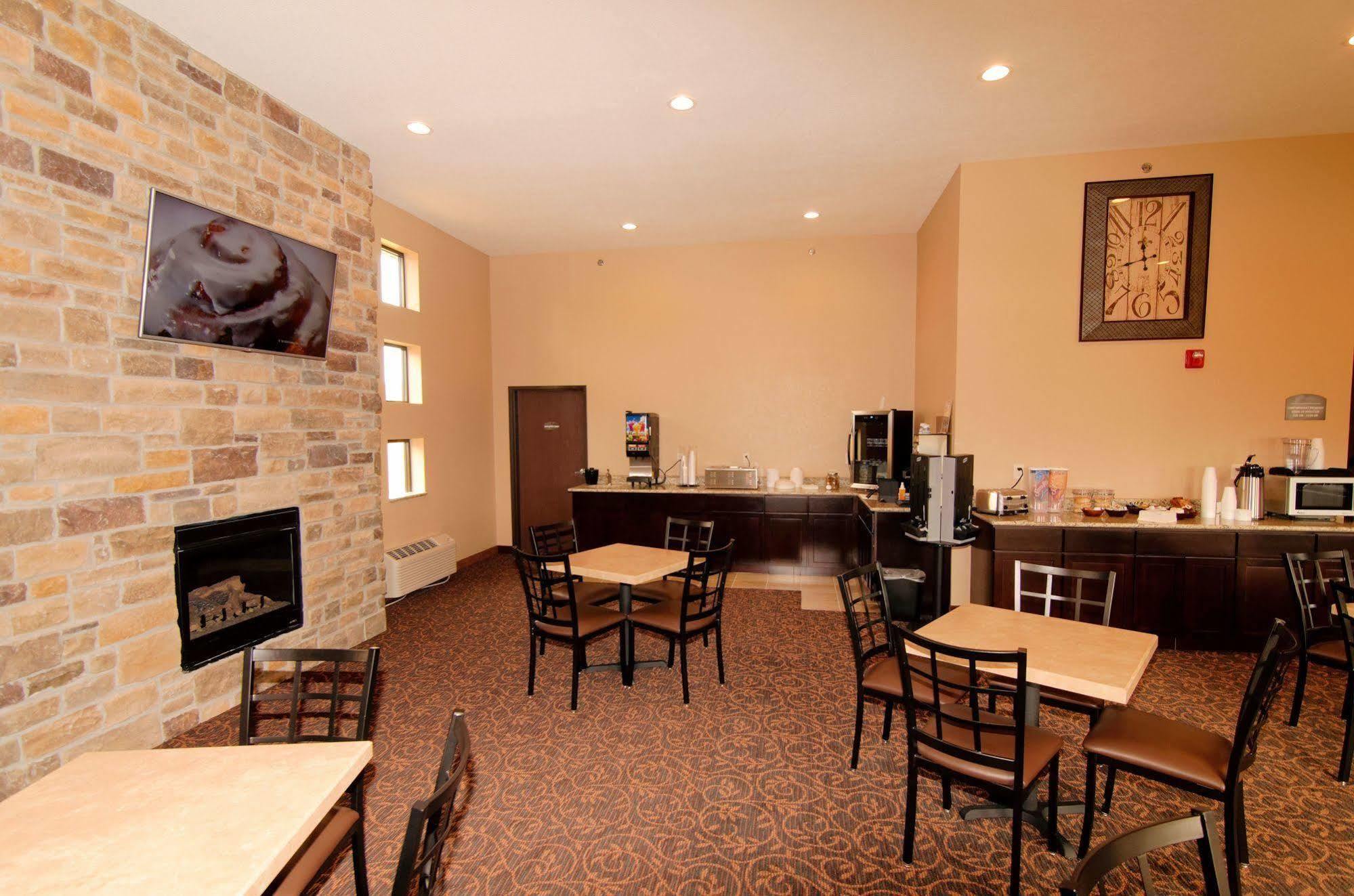 Cobblestone Inn & Suites - Denison | Oak Ridge Exterior foto