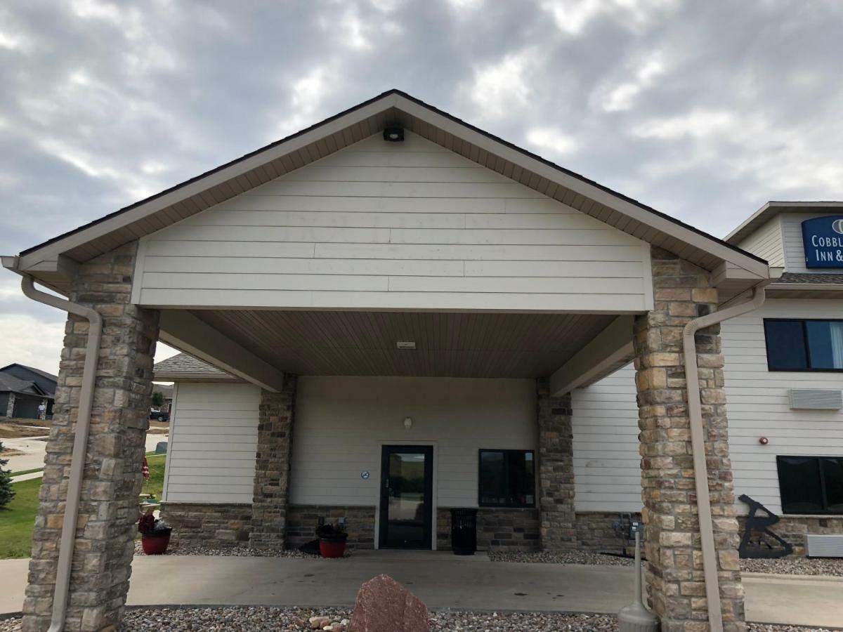 Cobblestone Inn & Suites - Denison | Oak Ridge Exterior foto